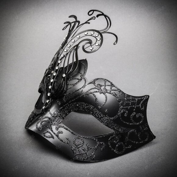 Black Elegant Butterfly Laser-Cut Metal Glitter Masquerade Party Women Face Mask - Picture 2 of 4